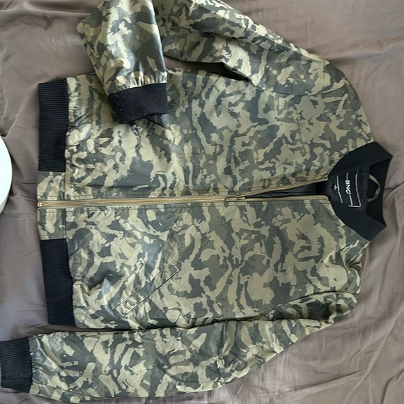 BNCI army green bomber, small - Picture 1 of 2
